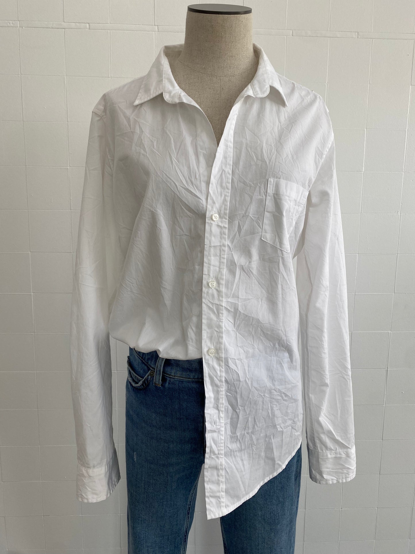 FRANK & EILEEN BARRY WHITE SHIRT - SIZE XL (FITS 8-12)