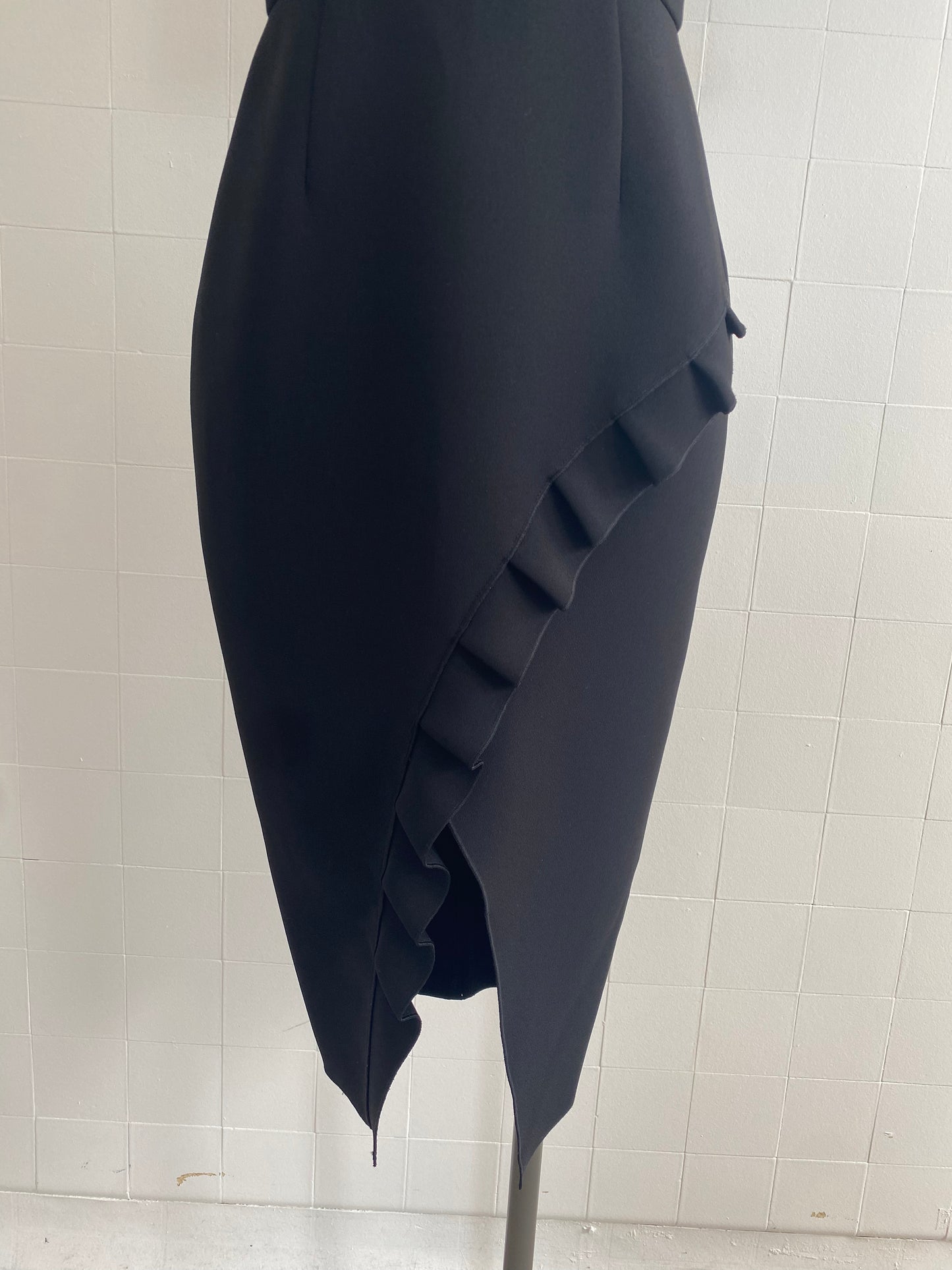 YEOJIN BAE BLACK EVENING DRESS RENTAL - SIZE 10